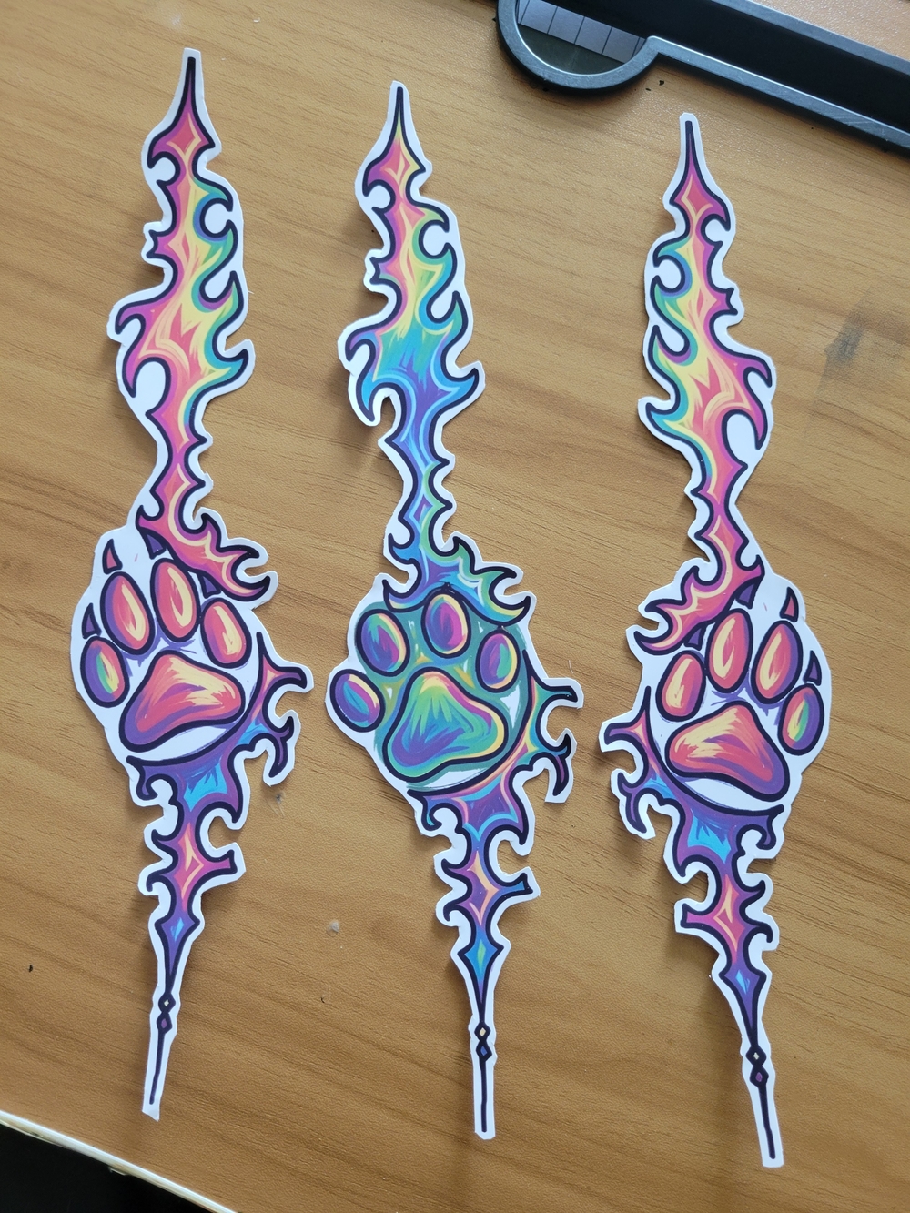 🖤NEW🖤 Colorful Psychedelic Paw Sticker Trio